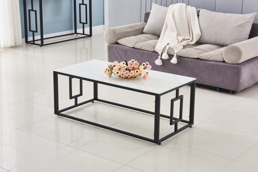 Table basse SOPHIE  pieds en métal noir 120 cm marbré blanc